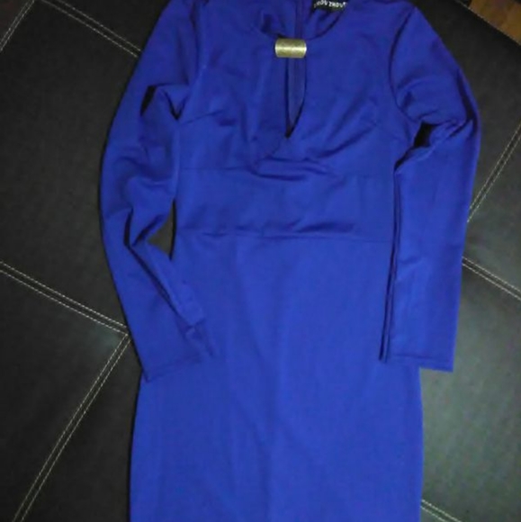 NEW Women's Formal Dress - Picture 3 of 3